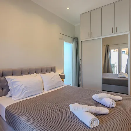 Rodakinia Apartment